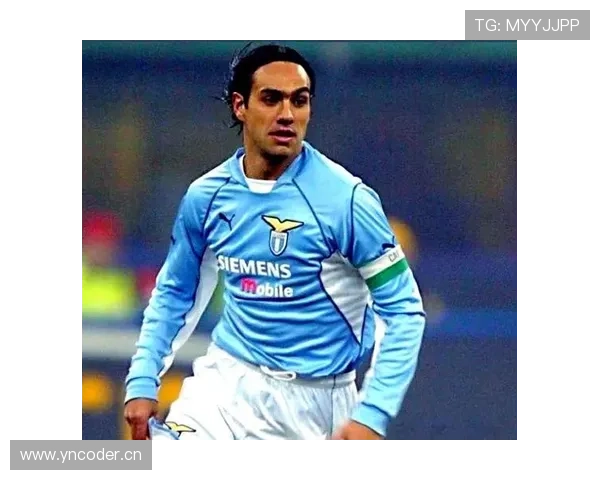 特里与内斯塔：中卫结构分化，从单点扫荡转向体系协防